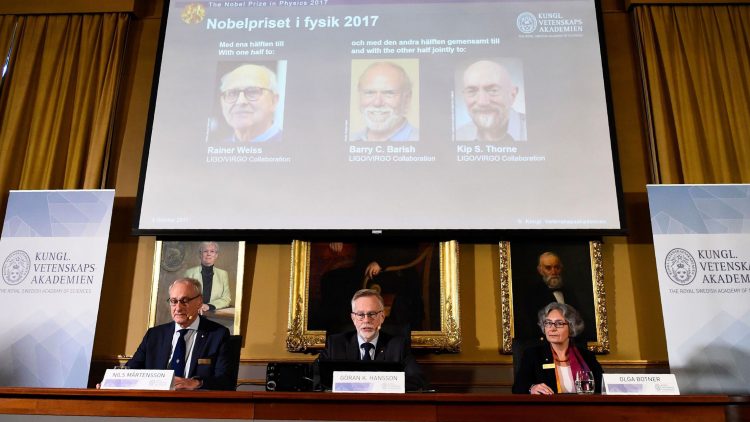 Prémio Nobel da Física de 2017 para a deteção de ondas gravitacionais