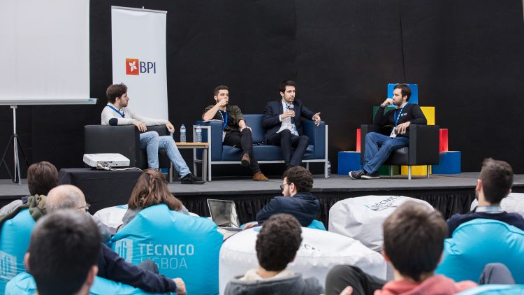 Cryptocurrency, Social Media and mobile Apps: All gathered at SET2018