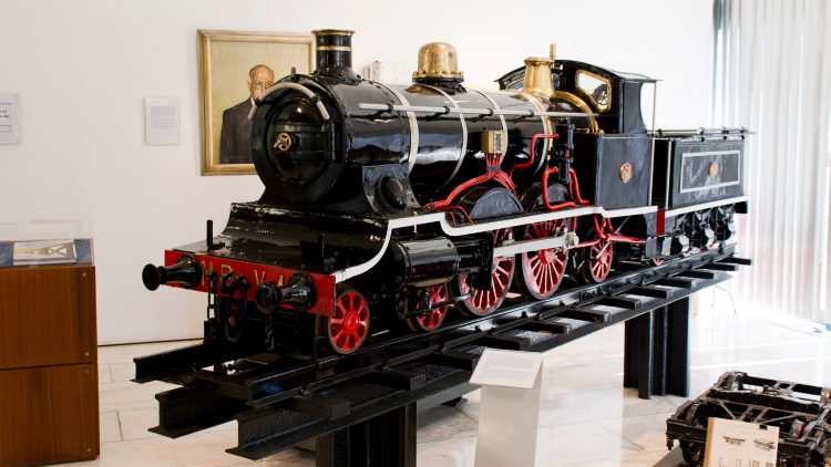 Técnico podcast “110 Histórias, 110 Objetos” – The locomotive at the Civil Engineering Museum