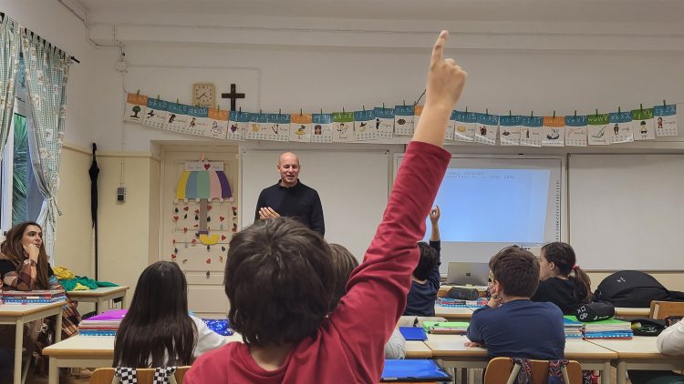Cientista do Técnico regressa à sua escola na Madeira