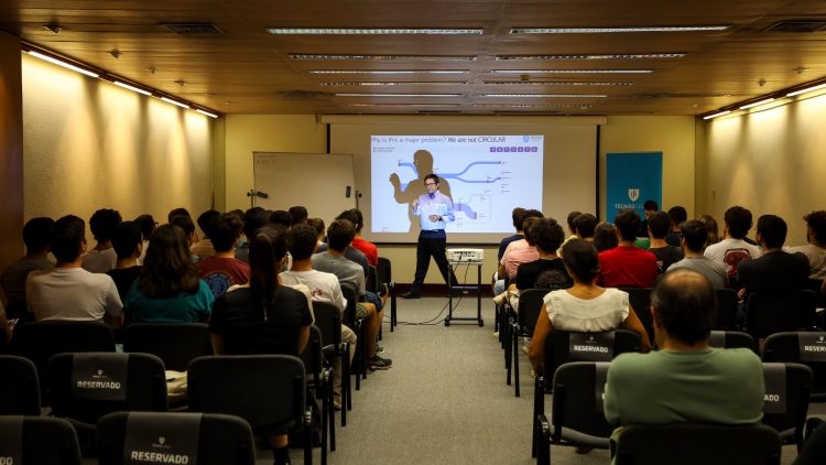 The MasterTalks are a unique opportunity to discover the Técnico master’s programmes