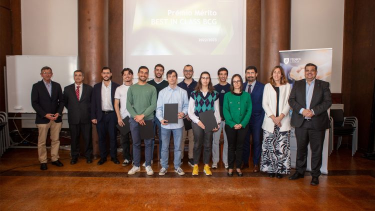 Estudante de Engenharia Física Tecnológica vence o prémio de mérito “Best in Class by BCG 2022/2023”