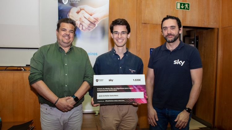 Prémio de Mérito Sky Portugal destaca estudante do Técnico