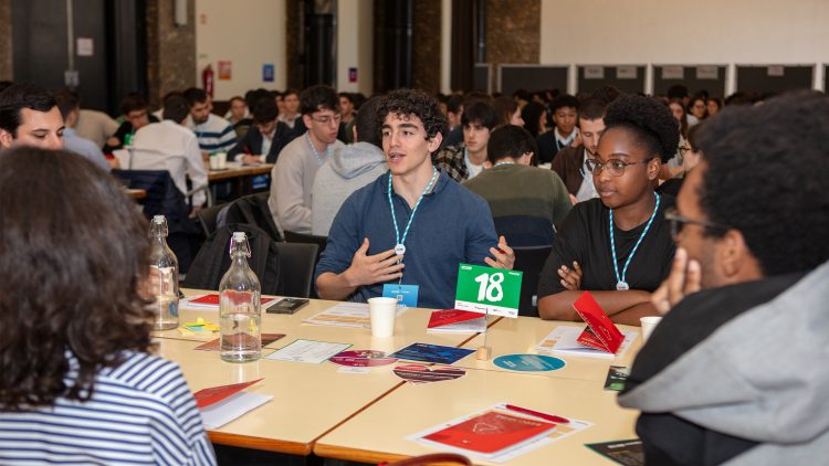 Centenas de estudantes preparam-se para o mercado de trabalho com Talent Bootcamp no Técnico