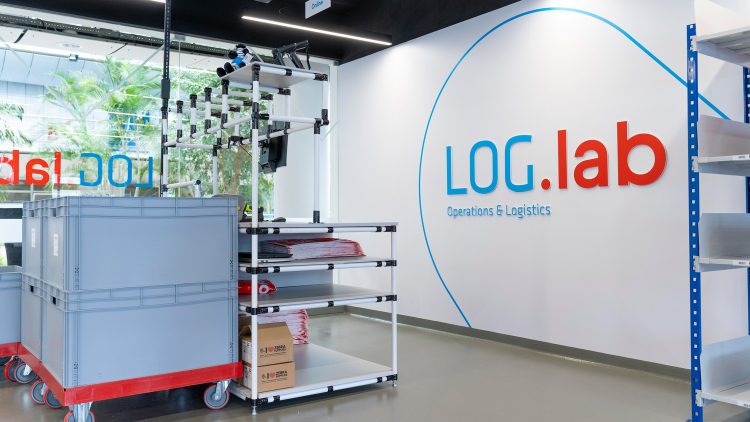 Técnico inaugura laboratório de logística no polo de Oeiras