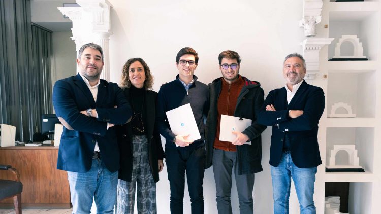 UpK and RACE scholarships awarded to two Mechanical Engineering students at Técnico