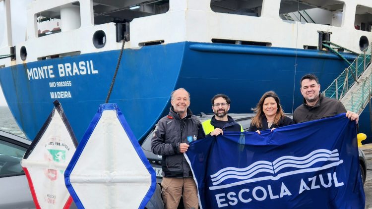 Técnico helps relaunch miniboats in the Atlantic Ocean