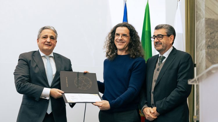 Vítor Cardoso – Professor do Técnico recebeu Prémio Universidade de Lisboa 2023