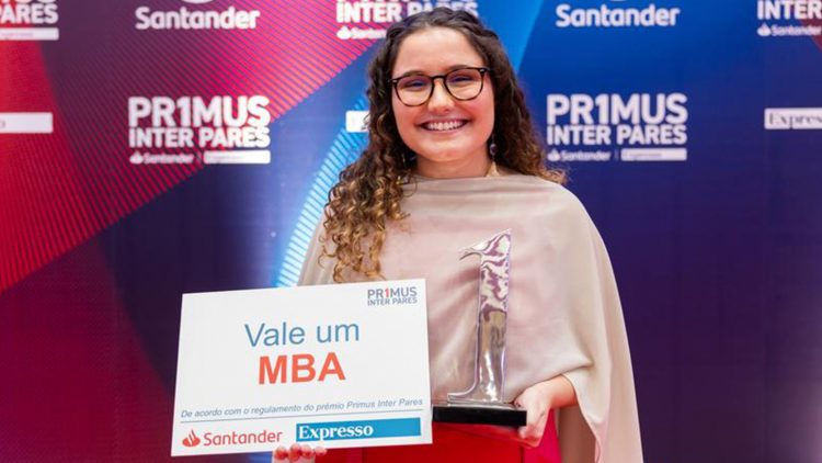 Técnico student wins award for promising young people in the field of management