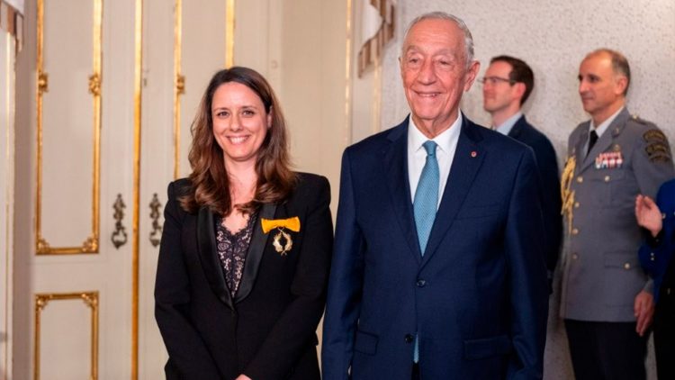 Zita Martins condecorada com o grau de Grande-Oficial da Ordem da Instrução Pública