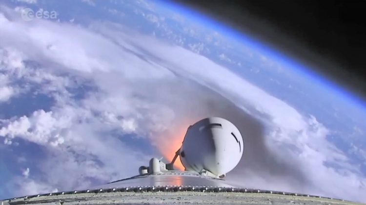 ISTSat-1: Primeiro satélite construído em Portugal celebra um ano em órbita